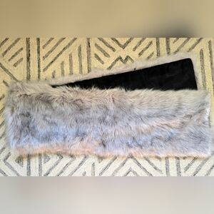 NWT Faux Fur Scarf in Gray and Black